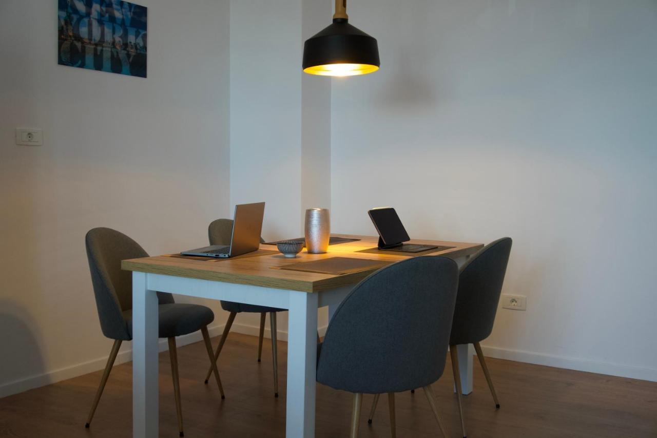 Chronos Apartment - Modern And Stylish Temešvár Exteriér fotografie